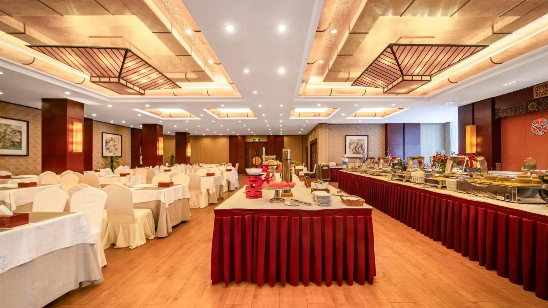 Eagle City Xindi Hotel زينجزو